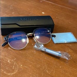 Anti blue light glasses